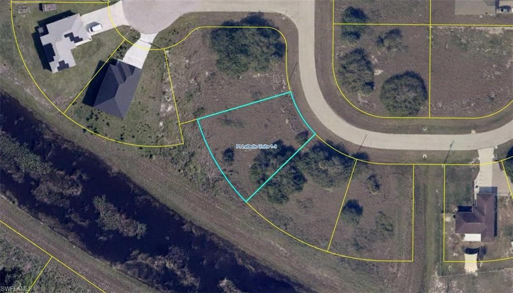 7015 Ramrod CIR LABELLE, FL 33935