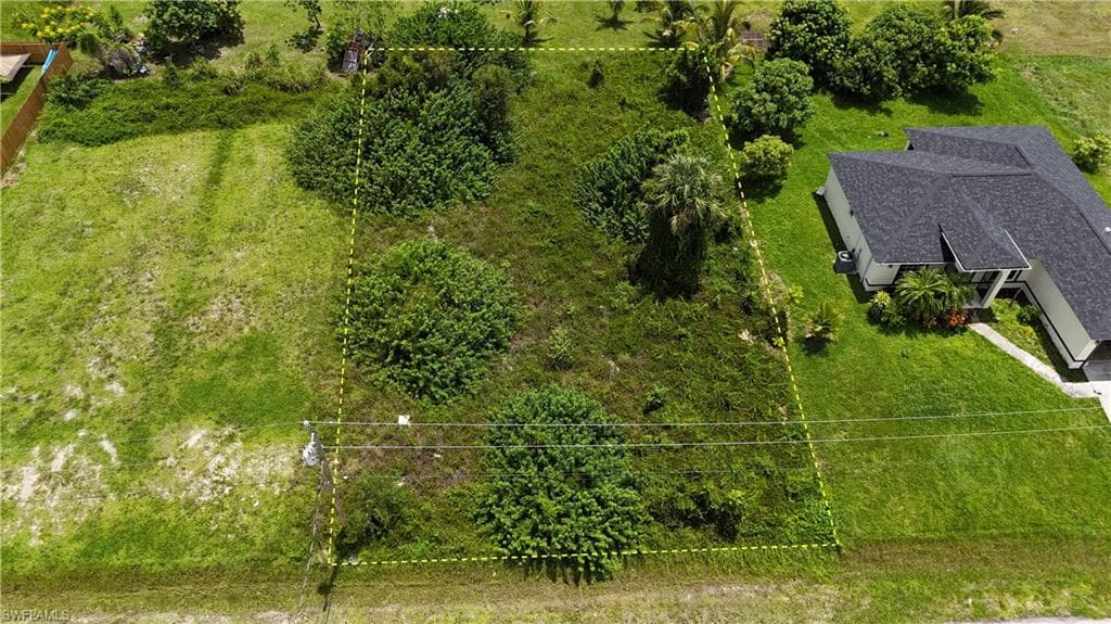 4107 6th ST SW LEHIGH ACRES, FL 33976