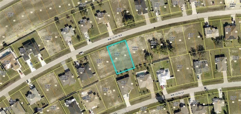 1850 NW 15th TER CAPE CORAL, FL 33993