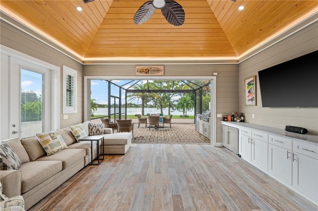 13749 Golden Palms CIR FORT MYERS, FL 33913