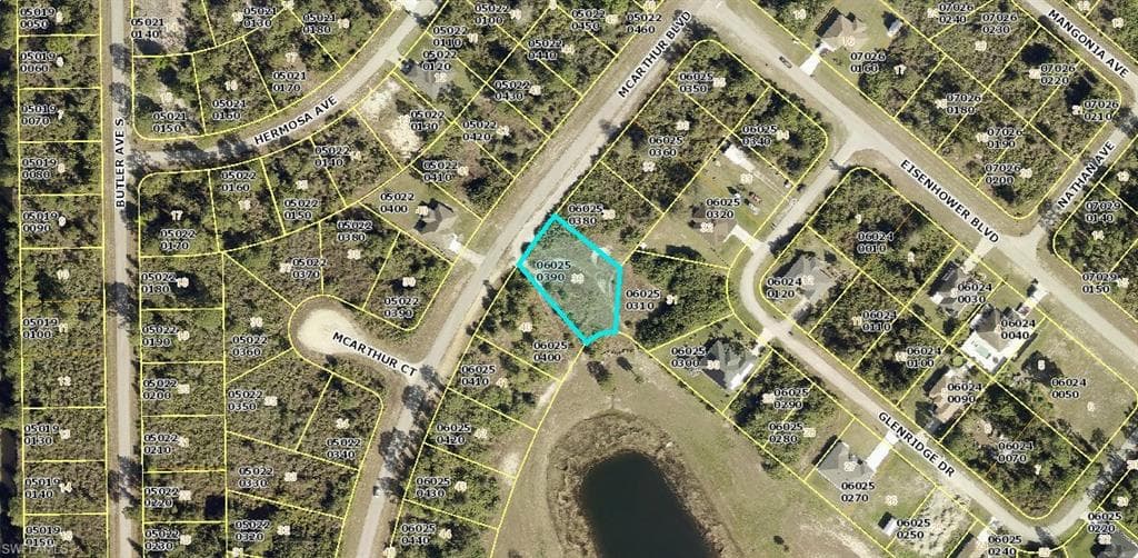 367 McArthur BLVD LEHIGH ACRES, FL 33974