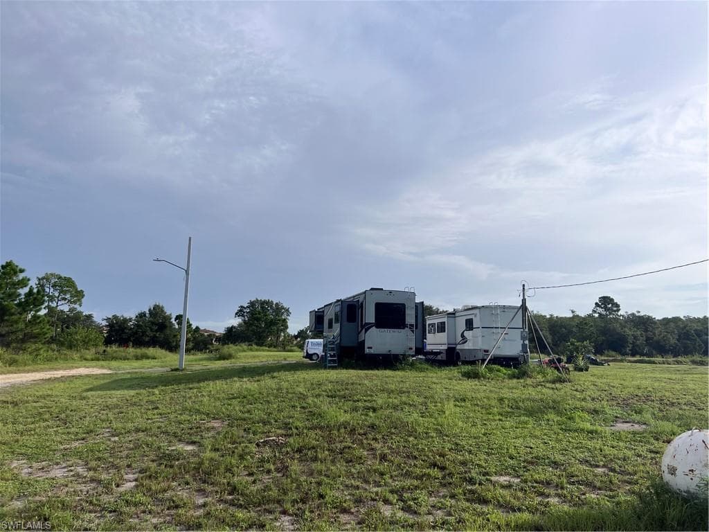 7502 June AVE N LEHIGH ACRES, FL 33971