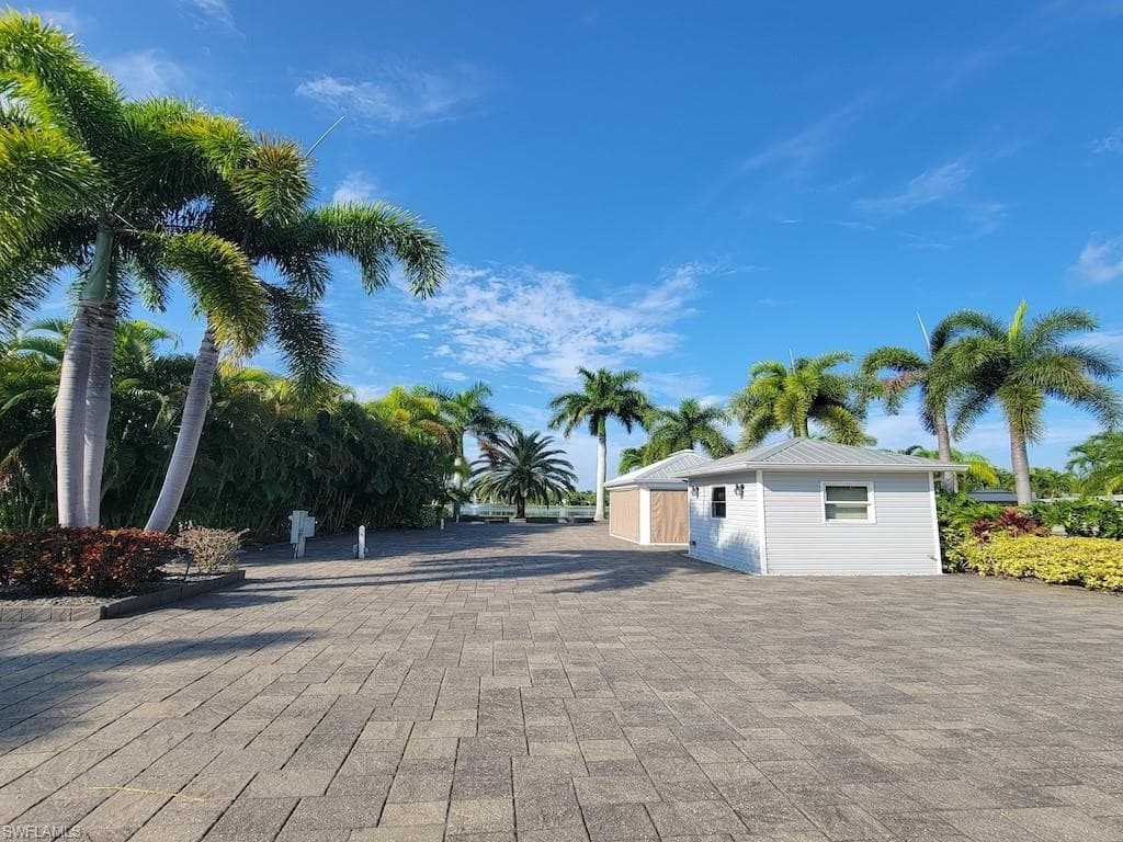 5574 Brightwood DR FORT MYERS, FL 33905