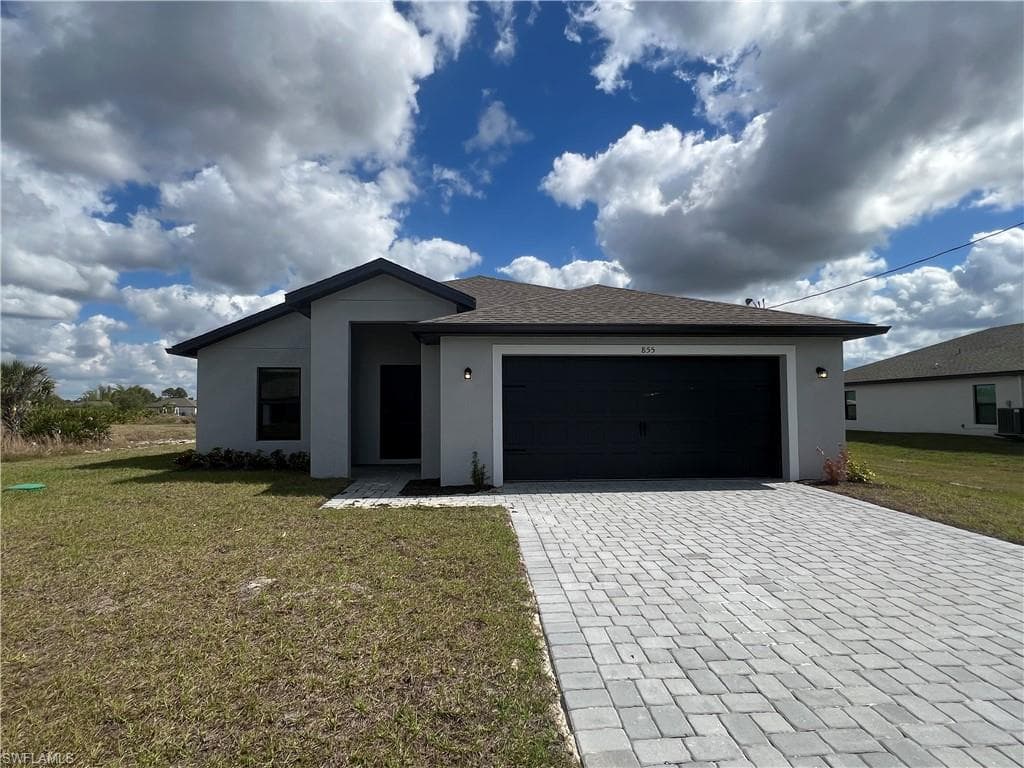 855 Yellowbird DR FORT MYERS, FL 33913