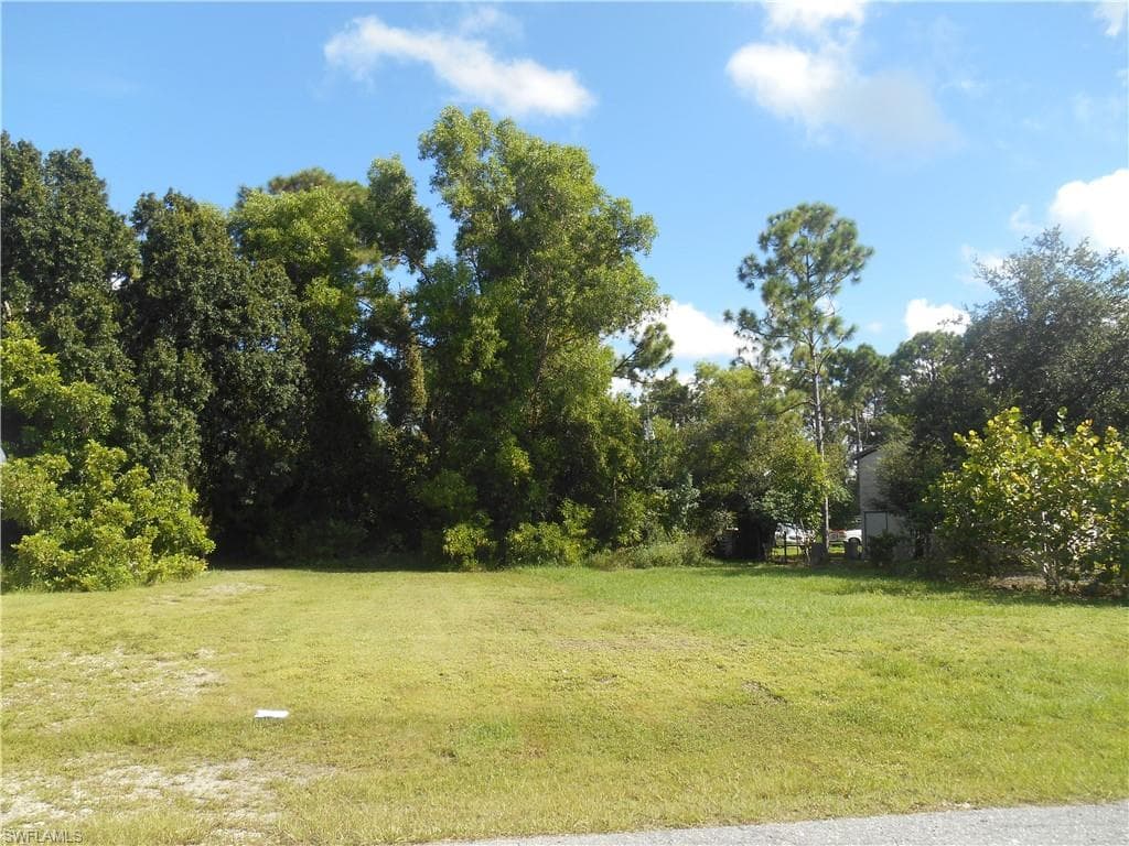 3406 25th ST SW LEHIGH ACRES, FL 33976