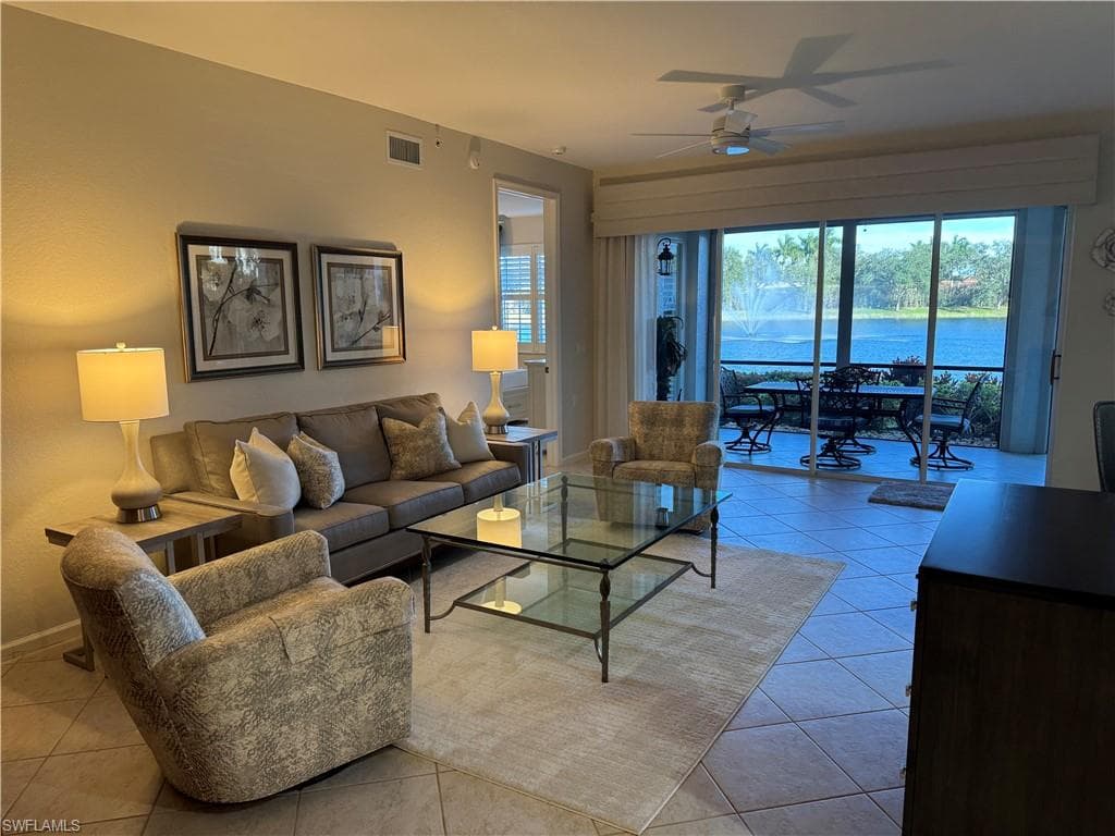 10015 Valiant CT 102 MIROMAR LAKES, FL 33913