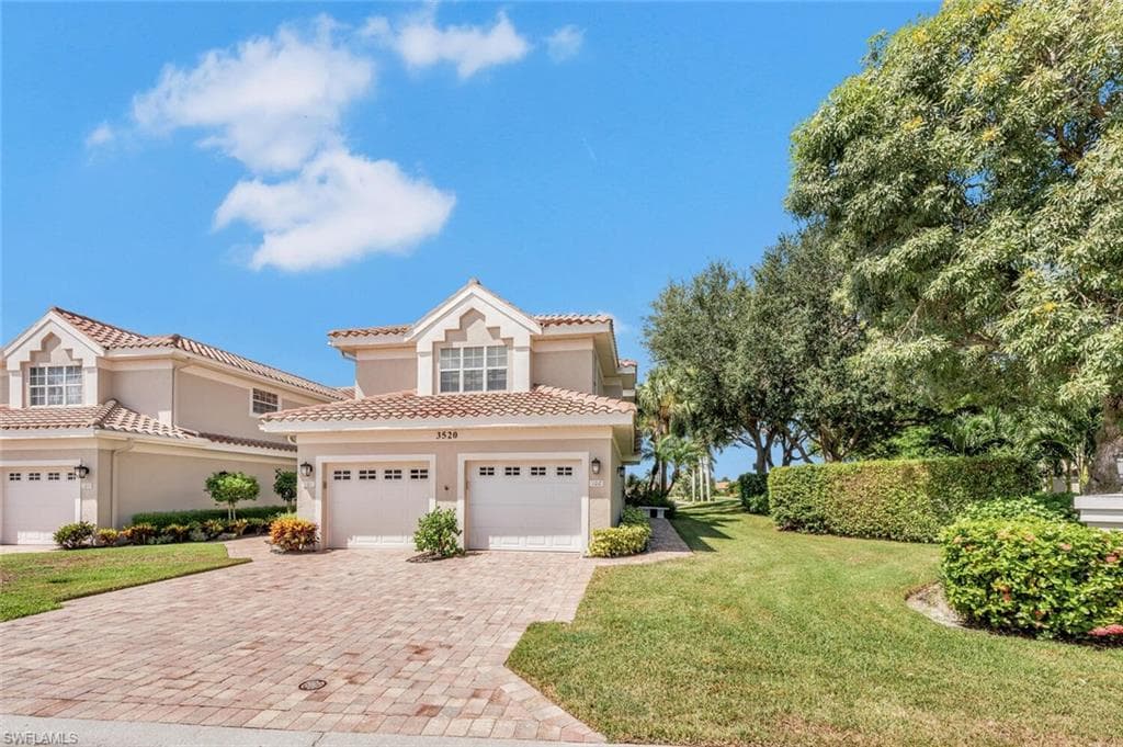 3520 Windjammer CIR 102 NAPLES, FL 34112