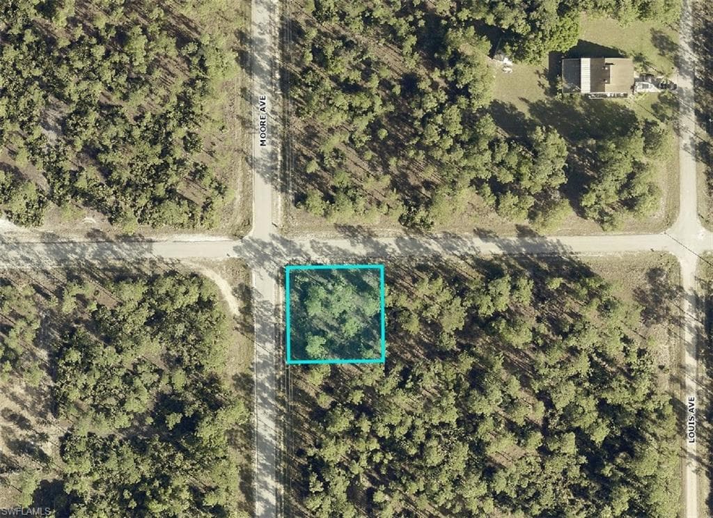 4000 Leeland Heights BLVD E LEHIGH ACRES, FL 33936