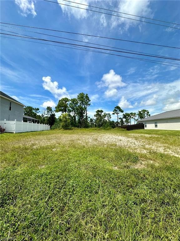 661 Wilmington PKWY CAPE CORAL, FL 33993