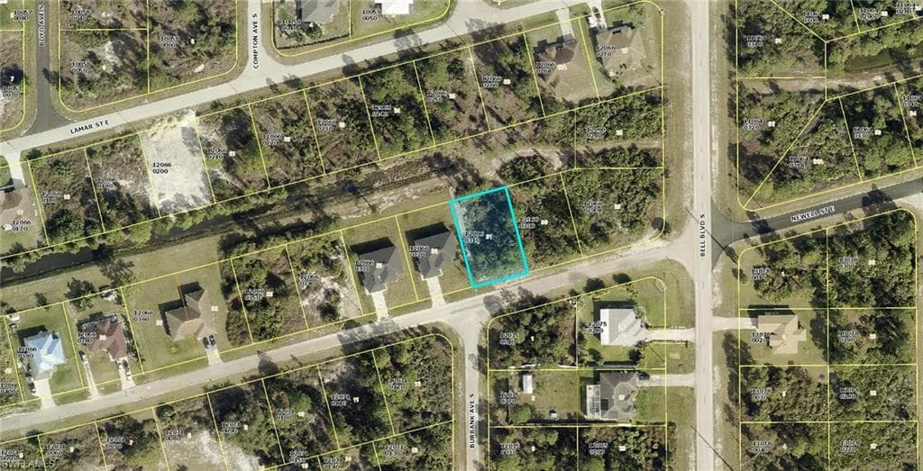 755 Newell ST E LEHIGH ACRES, FL 33974