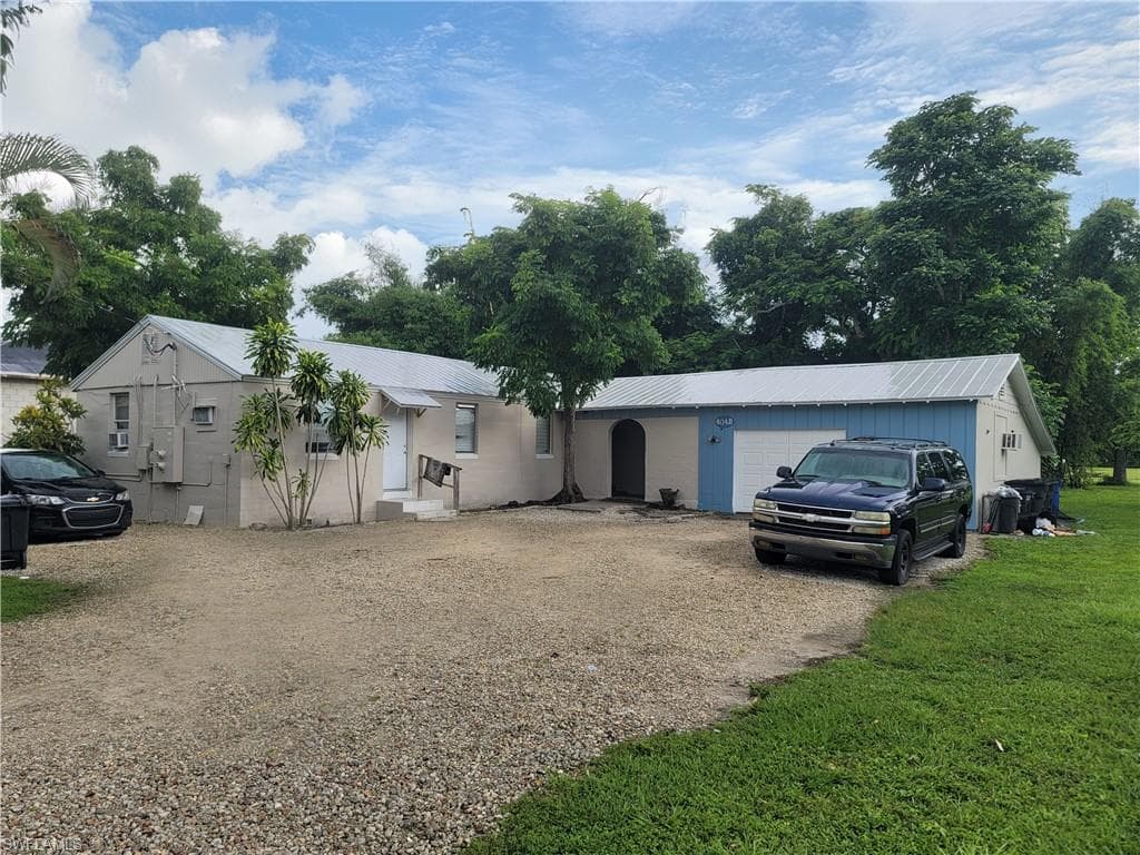 404 Center RD FORT MYERS, FL 33907
