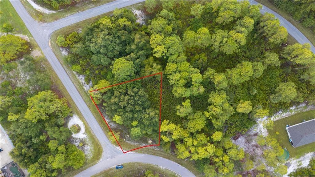 2601 Carol PL LEHIGH ACRES, FL 33971