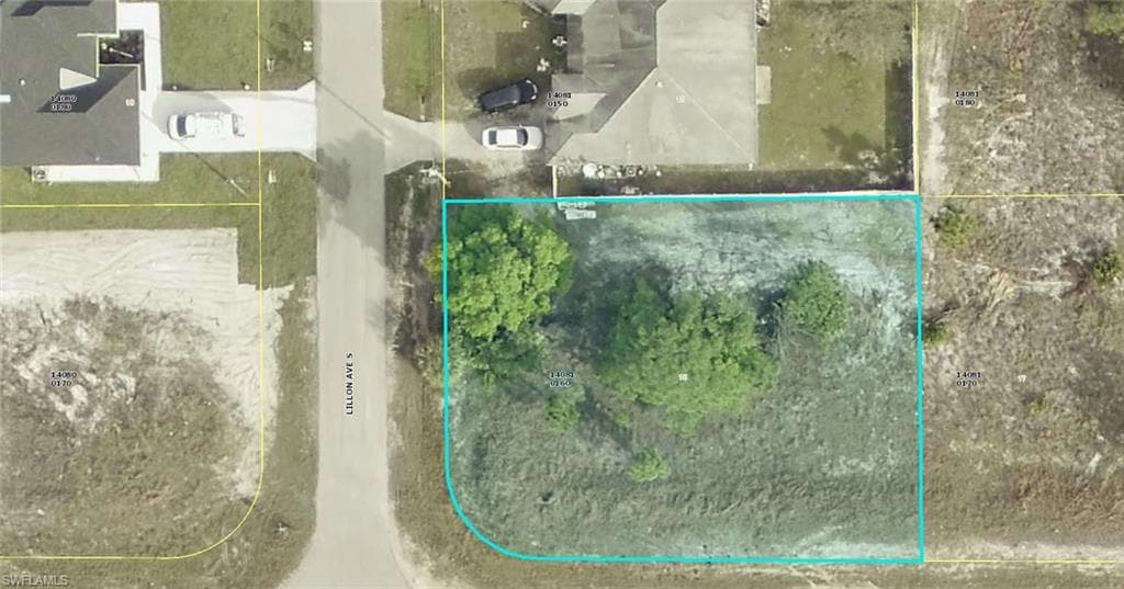 529 Lillon AVE S LEHIGH ACRES, FL 33974