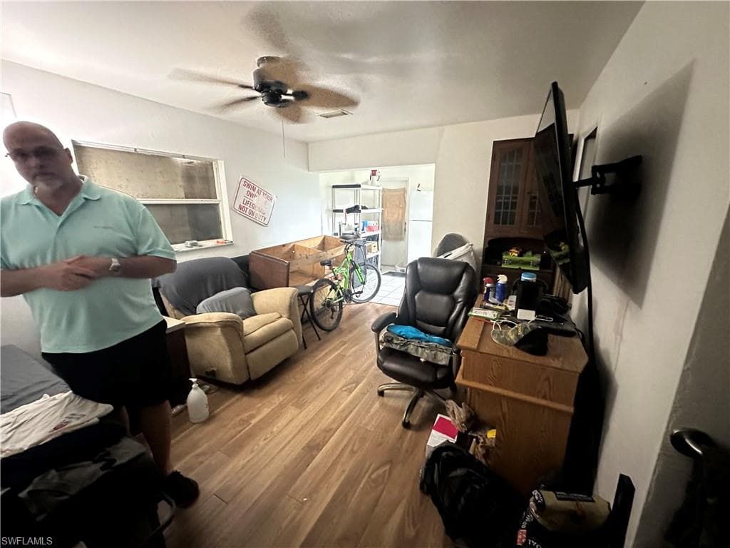 1922 Pine DR 1924 FORT MYERS, FL 33907