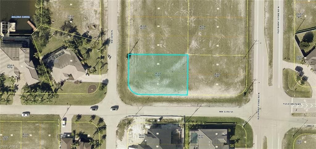 1201 NW 40th PL CAPE CORAL, FL 33993