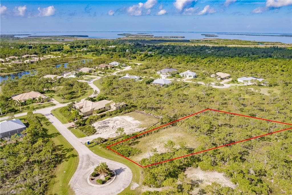 12527 Canoe TRL BOKEELIA, FL 33922
