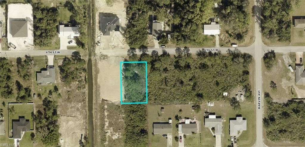 5229 4th ST W LEHIGH ACRES, FL 33971