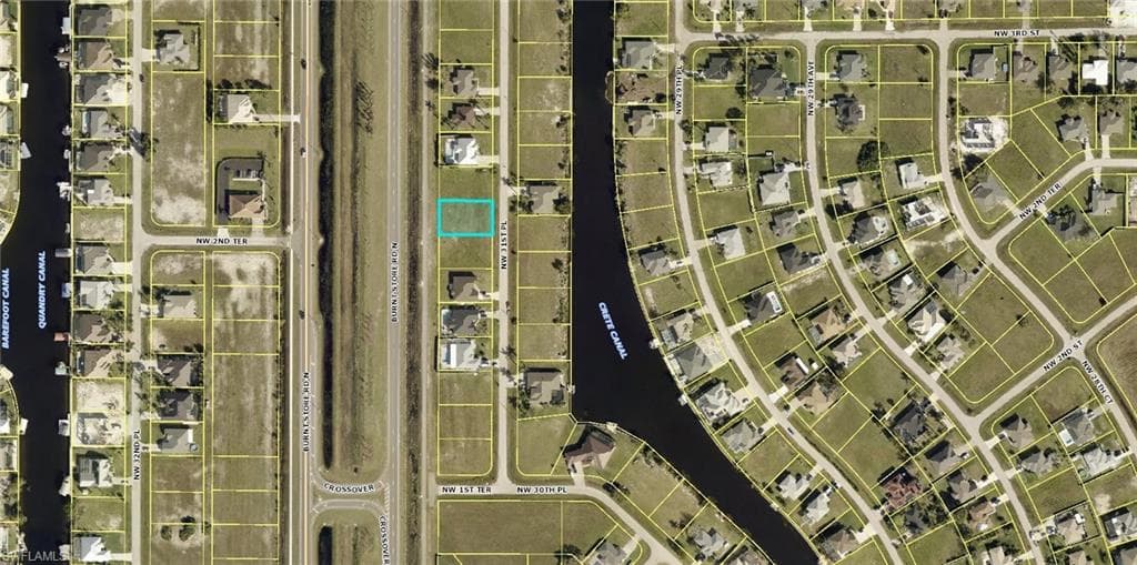 208 NW 31st PL CAPE CORAL, FL 33993