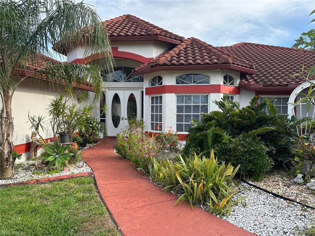 4232 Erindale DR NORTH FORT MYERS, FL 33903