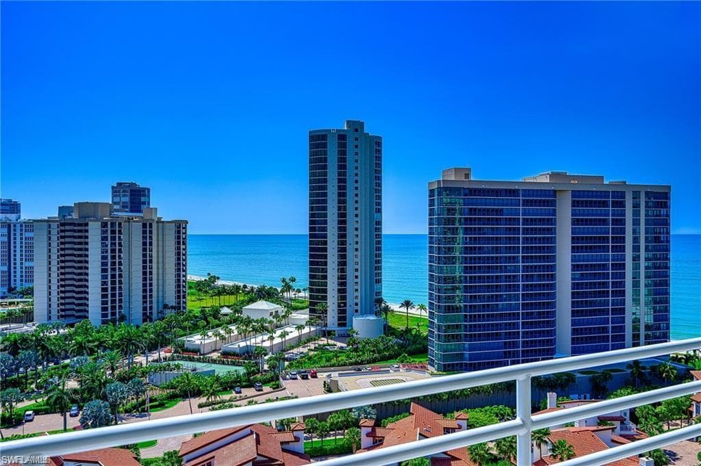 4751 GULF SHORE BLVD N 1805 NAPLES, FL 34103