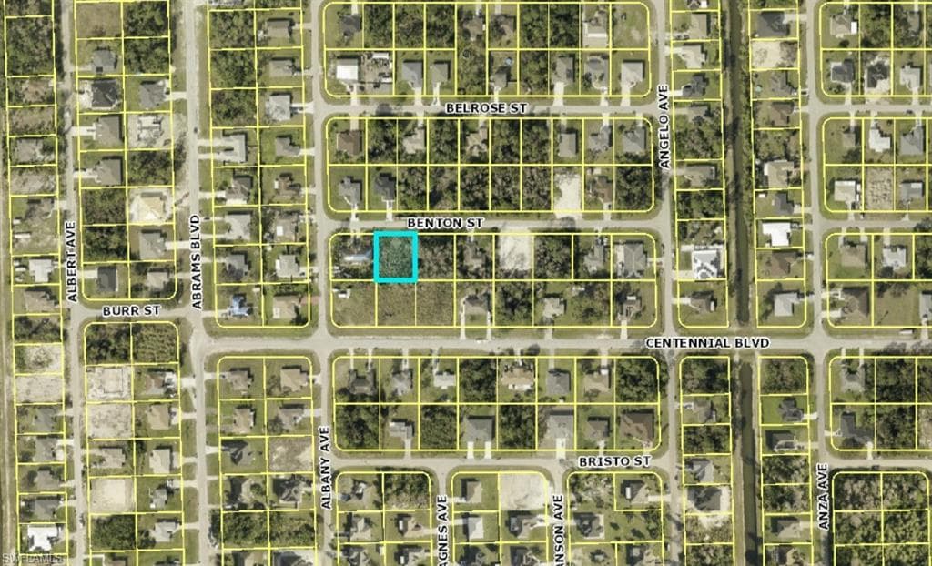 5435-5437 Benton ST LEHIGH ACRES, FL 33971