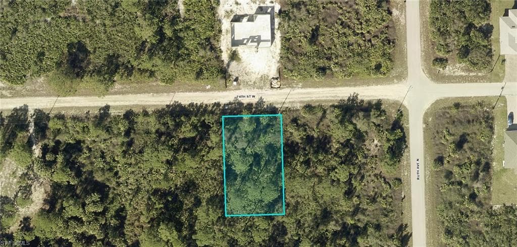 3305 74th ST W LEHIGH ACRES, FL 33971