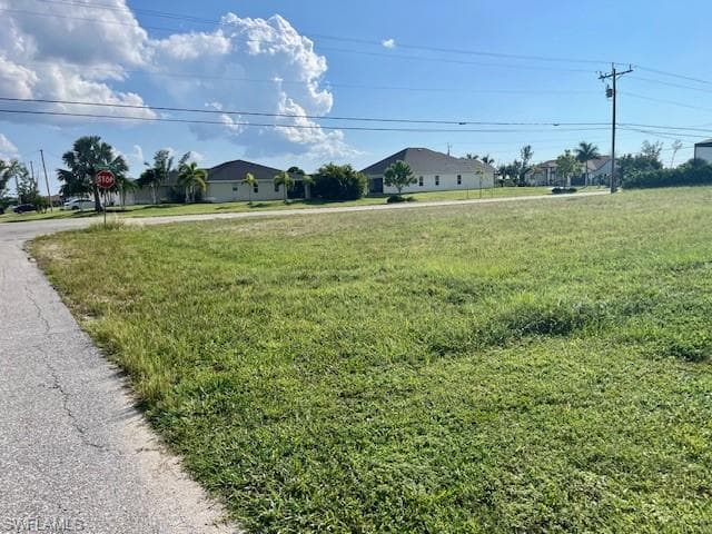 800 NW 38th AVE CAPE CORAL, FL 33993
