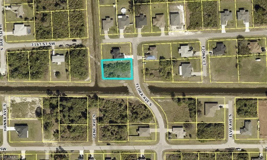 3102 Flora AVE S LEHIGH ACRES, FL 33976