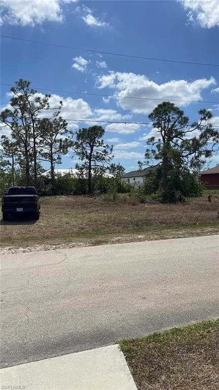 1902 17th PL CAPE CORAL, FL 33909