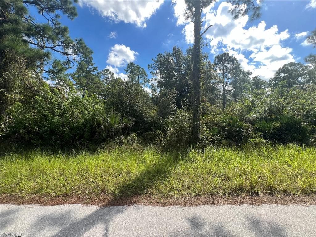 1010 Monroe AVE LEHIGH ACRES, FL 33972