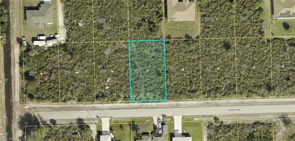 2712 64th ST W LEHIGH ACRES, FL 33971