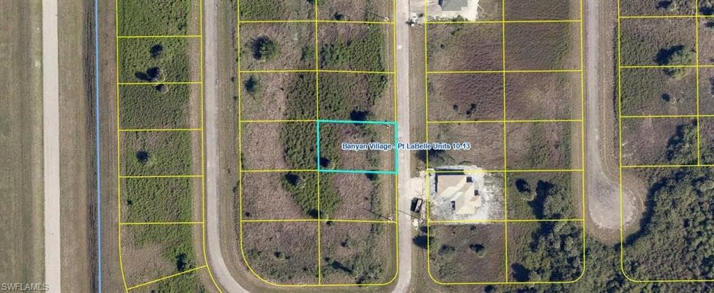 755 Shark LN LABELLE, FL 33935