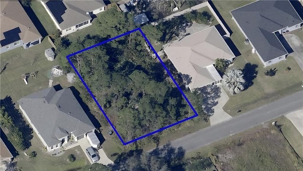 1127 Venus ST SE PALM BAY, FL 32909