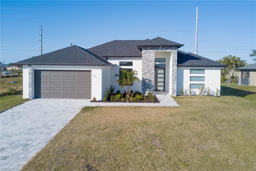 101 NE 23rd TER CAPE CORAL, FL 33909