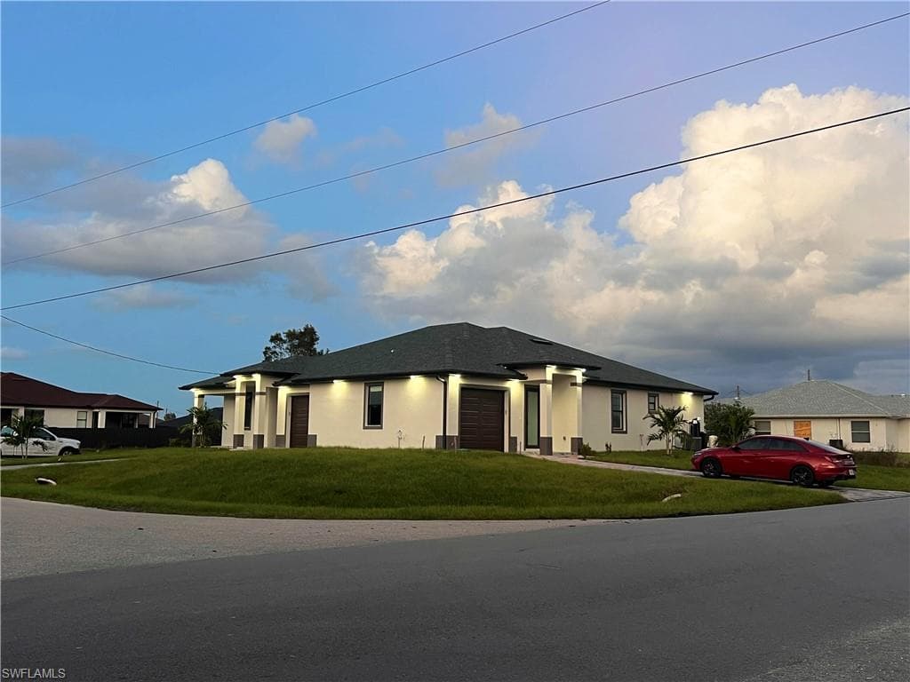 325/327 HOMER AVE S LEHIGH ACRES, FL 33973