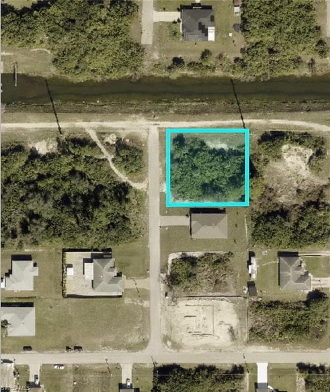 51 Sally AVE S LEHIGH ACRES, FL 33976