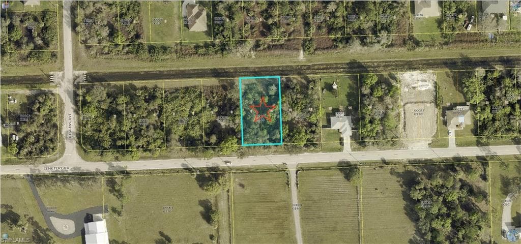 15121 Cemetery RD FORT MYERS, FL 33905