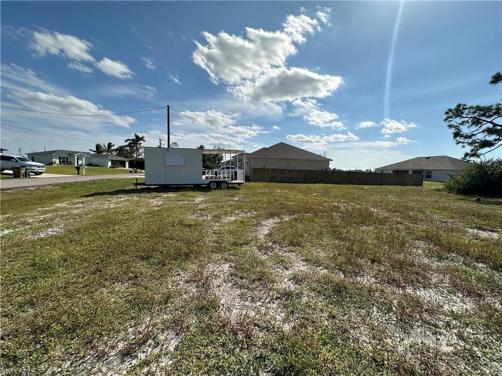 2530 NW 24th PL CAPE CORAL, FL 33993