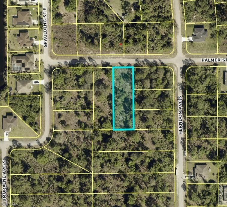 734 Palmer ST E LEHIGH ACRES, FL 33974