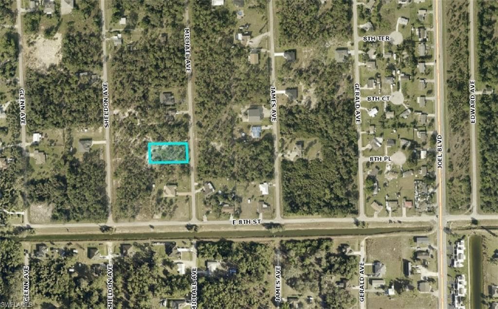 807 Michael AVE LEHIGH ACRES, FL 33936
