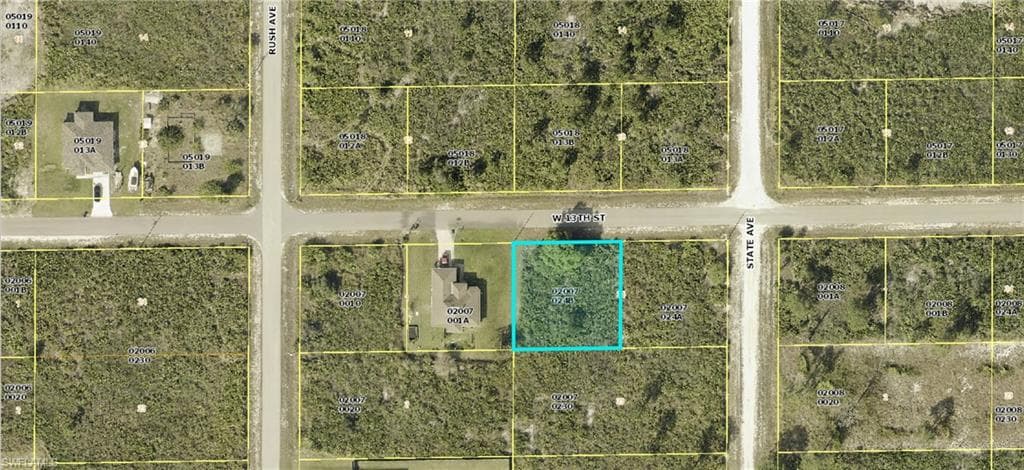 1603 W 13th ST LEHIGH ACRES, FL 33972