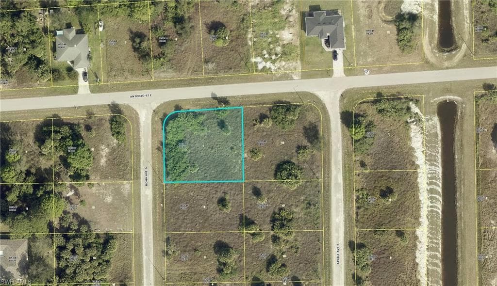 707 Roma AVE S LEHIGH ACRES, FL 33974