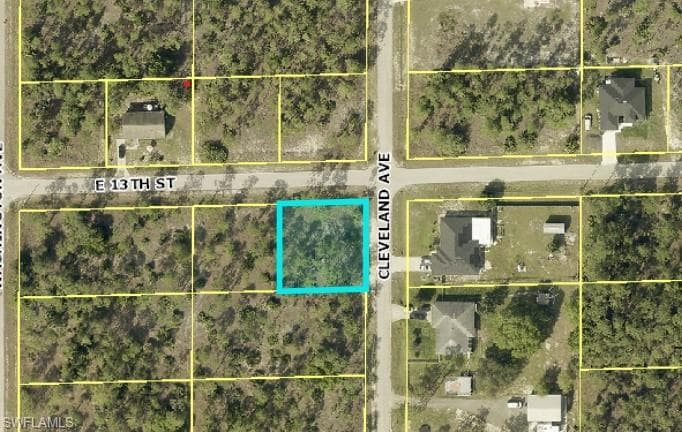 1406 E 13th ST LEHIGH ACRES, FL 33972