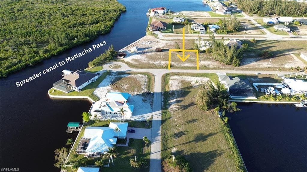 4327 NW 23rd TER CAPE CORAL, FL 33993