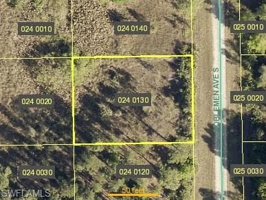 126 Noblemen AVE S LEHIGH ACRES, FL 33974