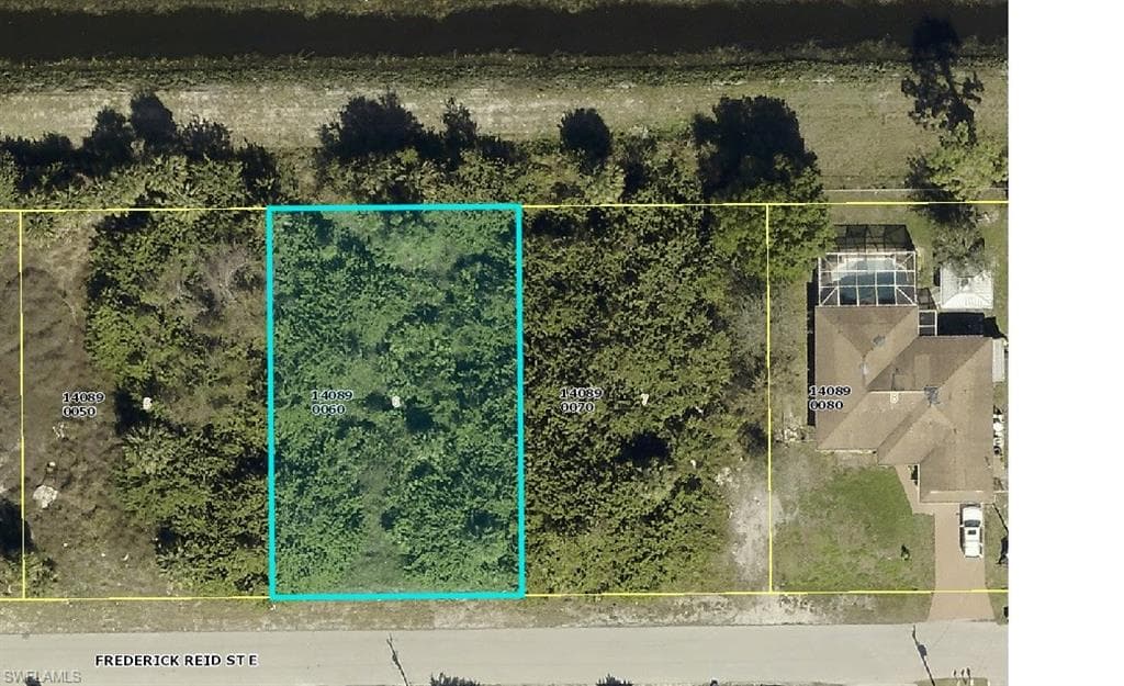 843 Frederick Reid ST E LEHIGH ACRES, FL 33974