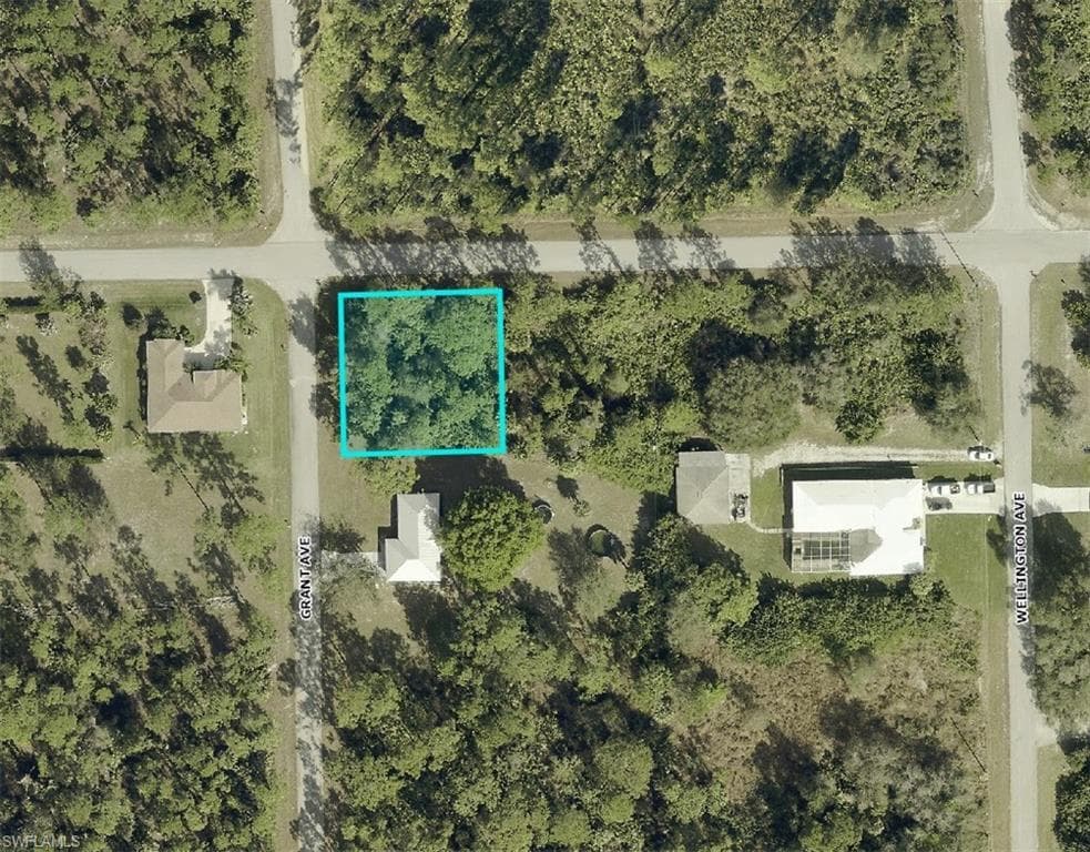 3400 21st ST ALVA, FL 33920