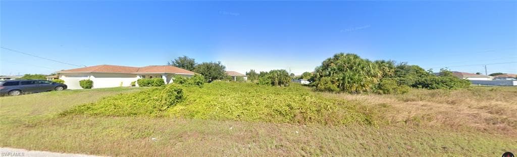4202 30th ST SW LEHIGH ACRES, FL 33976