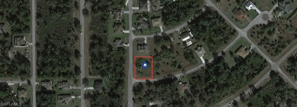 825 Warren ST E LEHIGH ACRES, FL 33974