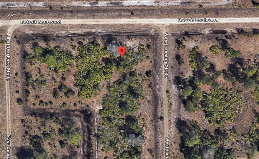 2068 West Lansing CIR ALVA, FL 33920